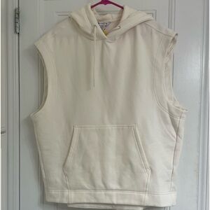 Athleta Retroplush Cocoon sleeveless Hoodie Size Med  NWOT
